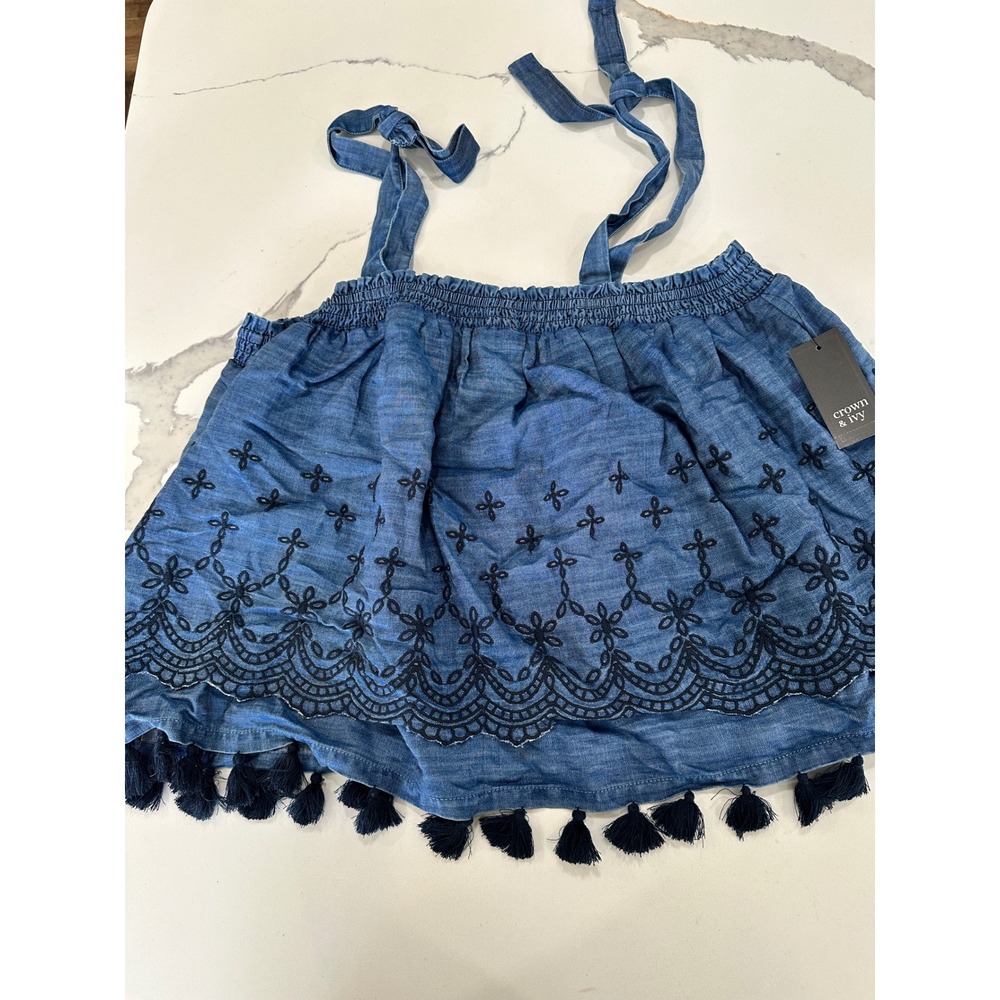 Crown & Ivy Womens Blue Chambray Embroidered Tassel Tie Strap Tank Top Large NWT